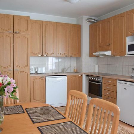 Long Holiday Apartment Kuressaare Ngoại thất bức ảnh