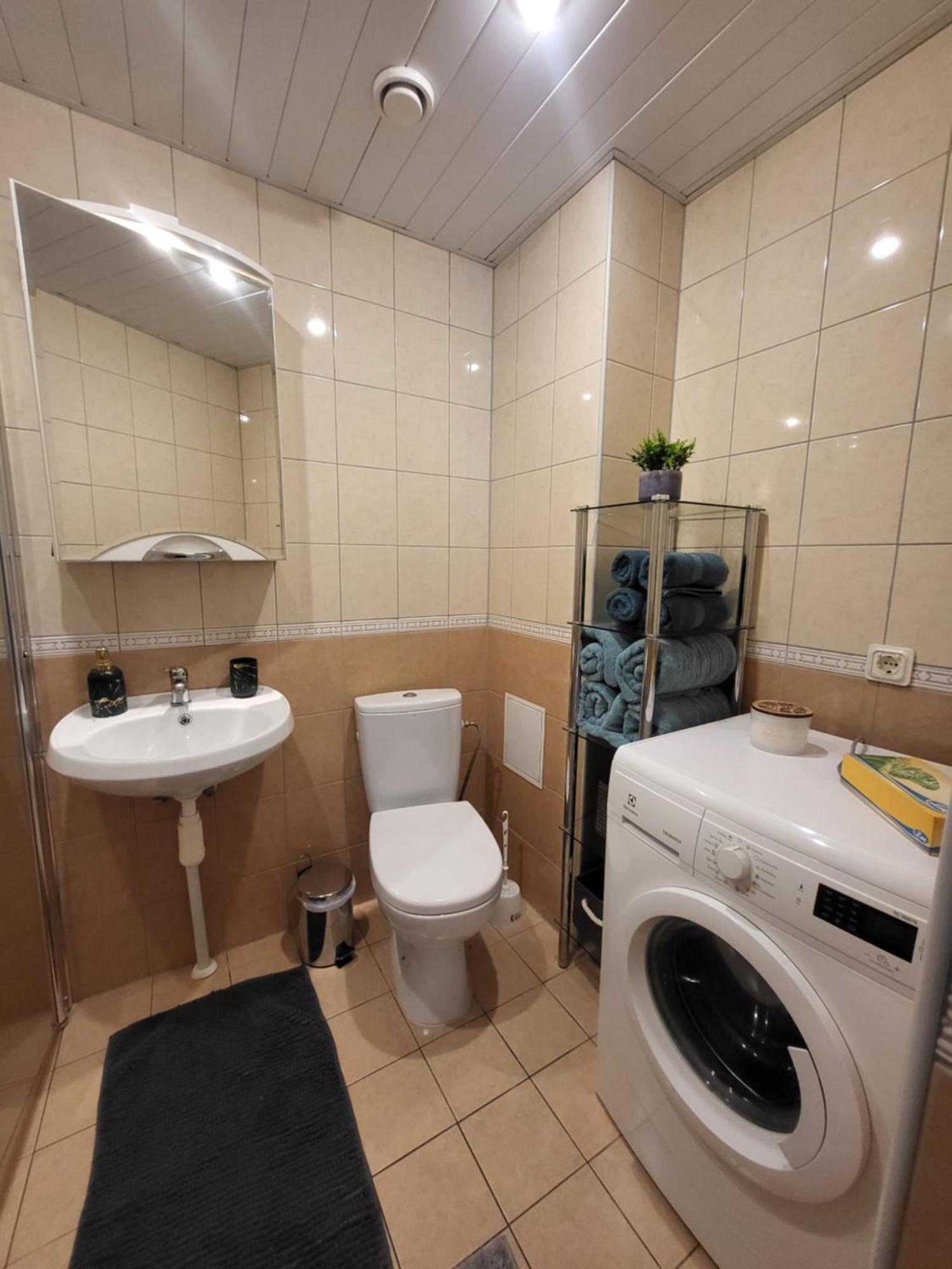 Long Holiday Apartment Kuressaare Ngoại thất bức ảnh