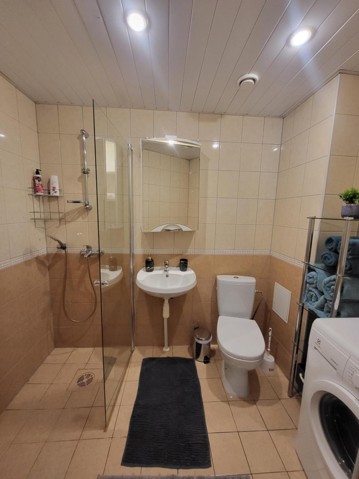 Long Holiday Apartment Kuressaare Ngoại thất bức ảnh